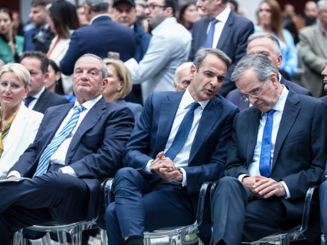 Ήρθε η ώρα του Καραμανλή (;)