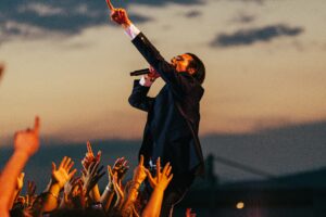 Nick Cave and the Bad Seeds: Ροκ σημαίνει αιώνιος, πυρηνικός ρομαντισμός