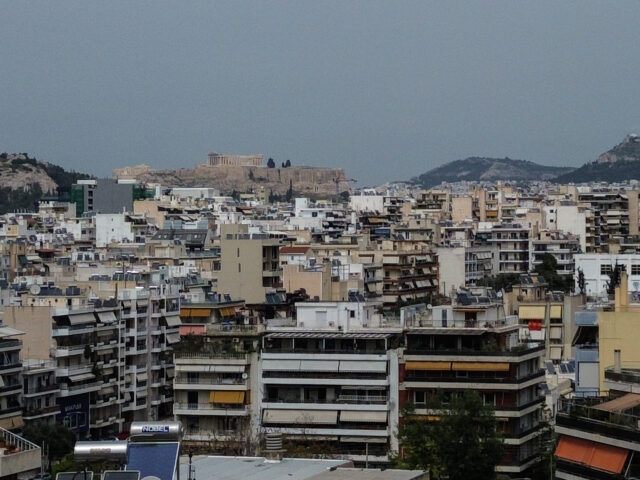 Ακίνητα: Πρόστιμα έως 1.000 ευρώ για ανακριβή στοιχεία και ψευδή χρήση – ΕΝΦΙΑ με «ταυτότητα» από το 2027