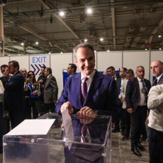 Ο «οδικός χάρτης» Μητσοτάκη για την κάλπη