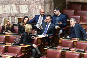 Η διάσπαση ως αριστερή κανονικότητα