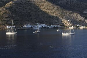 Ένα ελληνικό νησί ανάμεσα στα «κρυμμένα διαμάντια με αυθεντική λάμψη» για τους Σουηδούς