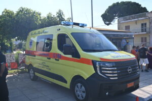 Σκύλος επιτέθηκε σε 66χρονο και σκότωσε το κατοικίδιό του έξω από φούρνο στα Βριλήσσια