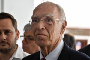 Πέθανε ο Βασίλης Λεβέντης
