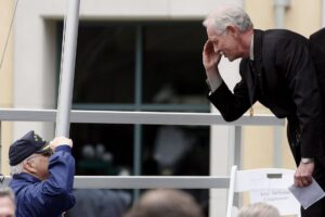 Ο κυβερνήτης του «Θαύματος στον ποταμό Χάντσον» διαγνώστηκε με Αλτσχάιμερ – Η απίστευτη ιστορία του πιλότου που έσωσε 155 ζωές