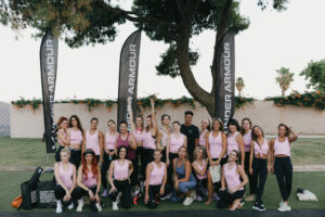 UNDER ARMOUR Yoga Sunset Session: Μια εμπειρία ευεξίας δίπλα στη θάλασσα, με φόντο το ηλιοβασίλεμα της Αθηναϊκής Ριβιέρα