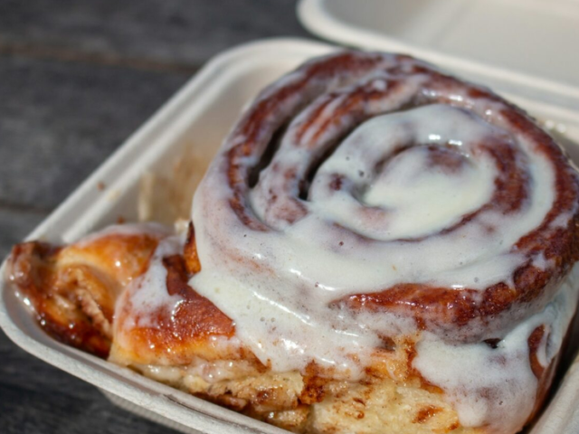 6 μέρη της Αθήνας για αφράτα cinnamon rolls