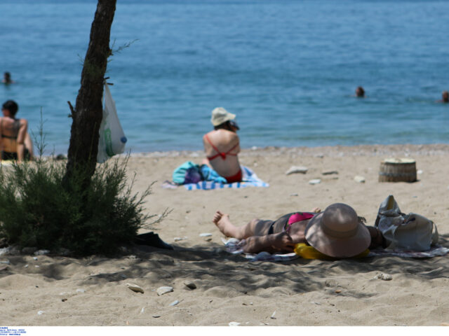 Θα ξεπεράσει φέτος ο υδράργυρος για πρώτη φορά τους 50 βαθμούς στη Μεσόγειο;