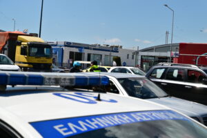 Όσο μεγαλύτερα τα αυτοκίνητα, τόσο μεγαλύτερος και ο κίνδυνος για τα μικρά παιδιά