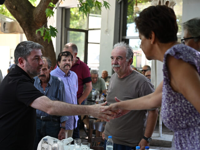 Στις πληγείσες περιοχές ο Νίκος Ανδρουλάκης: «Η κλιματική κρίση δεν μπορεί να χρησιμοποιείται ως άλλοθι»