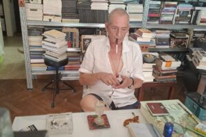 Γιώργος-Ίκαρος Μπαμπασάκης: «Ο Παράδεισός μου είναι οι άλλοι»