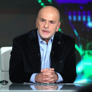 Συγκρούσεις και διαφωνίες φέρνουν τα άνω κάτω στη διοίκηση του ΣΚΑΪ, με αποφάσεις Αλαφούζου