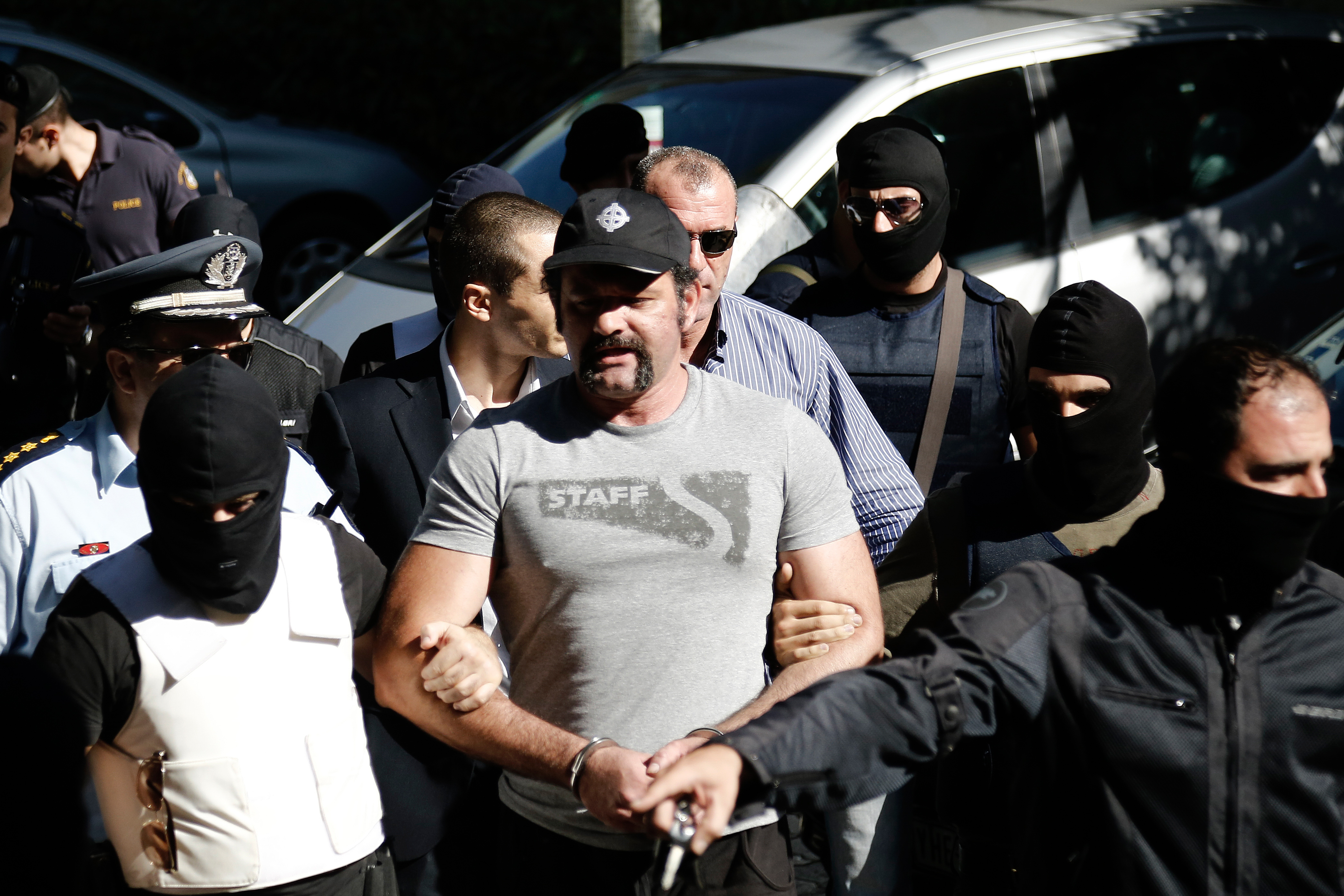 Τα άστρα και τα ζώδια μας φέρνουνε εμπόδια