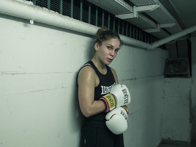 Είδαμε το συναισθηματικό θεατρικό knock-out του Bitch Boxer