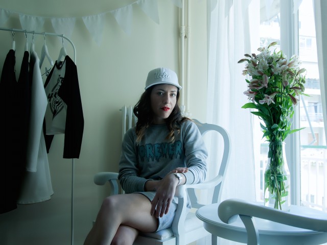 Η Mariaflora Lehec και τα κομψά ρούχα του ΣΟΜΦ