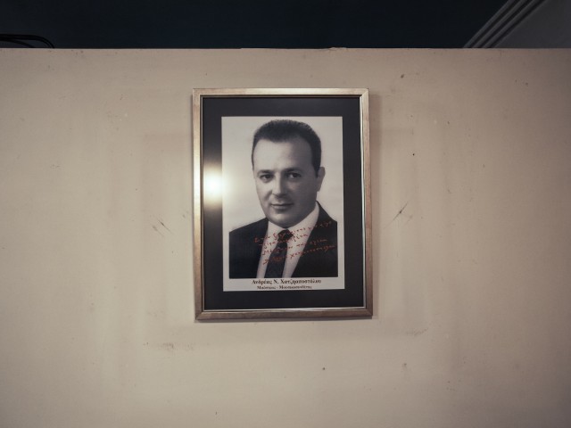 Έφυγε ο Τζίμης, ο τελευταίος των μεγάλων μαγείρων που έφτιαχνε αχνιστό πατσά στην Ήπειρο στη Βαρβάκειο