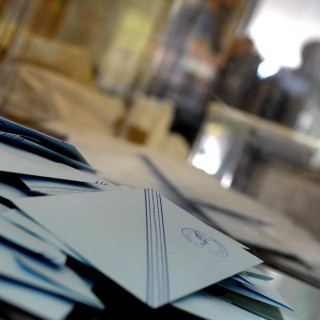 Νέα δημοσκόπηση δίνει προβάδισμα στον ΣΥΡΙΖΑ