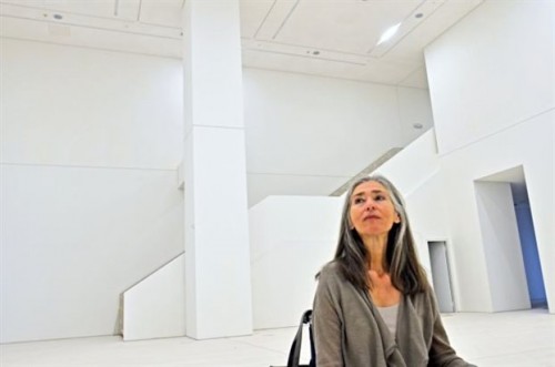 Πάλι κανείς δεν κατάλαβε γιατί δεν ανοίγει το ΕΜΣΤ