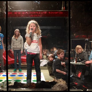 Παιδικό θέατρο για ενηλίκους