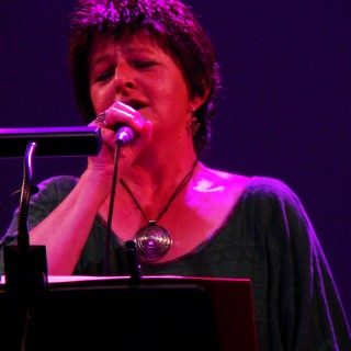 Ο Ιερώνυμος Πολλάτος ανακαλύπτει τη Φωτεινή Βελεσιώτου