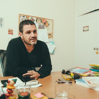 Κωστής Παπαϊωάννου: «Είμαστε ακόμη στην αρχή της ιστορίας με τη Χρυσή Αυγή»