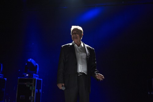 Δείτε το video clip για τον «Κομπάρσο» από τους Αισθηματίες του Νίκου Τριανταφυλλίδη