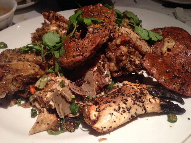 Τρώγοντας μυαλά καβουριού στο Δυτικό Λονδίνο