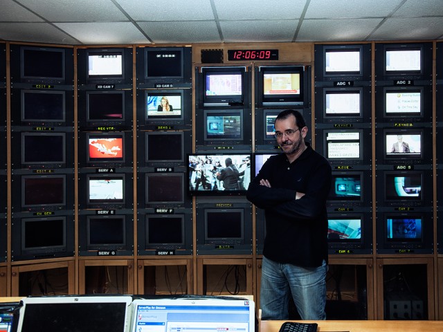 Παύλος Τσίμας: «Έγινα δημοσιογράφος λόγω δυσμενούς μετάθεσης. Στον Ριζοσπάστη».