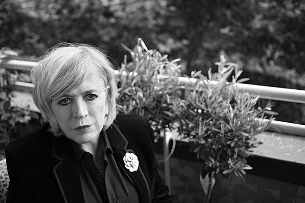 Marianne Faithfull – Give My Love to London