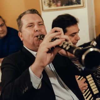 Αυθεντικά ηπειρώτικα κλαρίνα στο Γκάζι. Ναι, στο Γκάζι