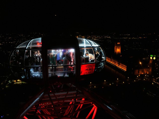 Σήμερα live party στο YouTube