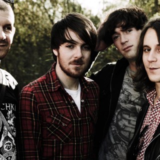 Pulled Apart By Horses – Blood