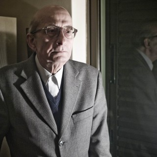 «Είσαι για ένα ουίσκι;»