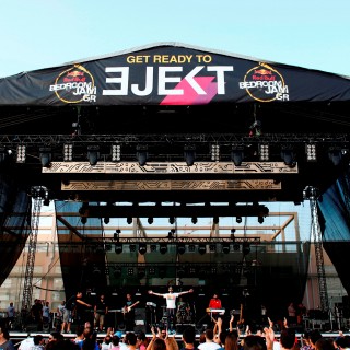 Από την κρεβατοκάμαρα στα μεγάλα συναυλιακά stage