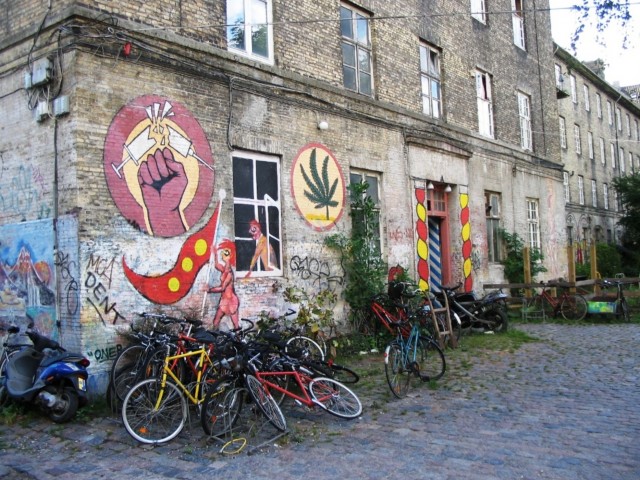 Ο Έλληνας που ζει στην Κριστιάνια μιλάει στην Popaganda