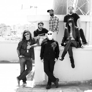 Οι Schooldrivers θέλουν να παίξουν με τους Deftones