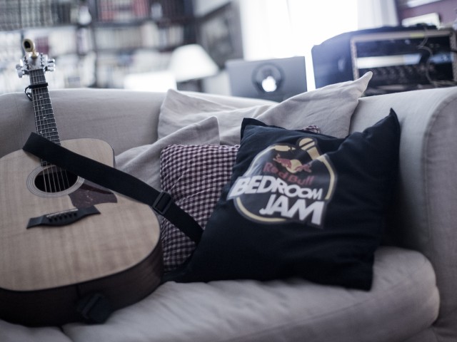 Red Bull Bedroom Jam: η ώρα της κριτικής επιτροπής