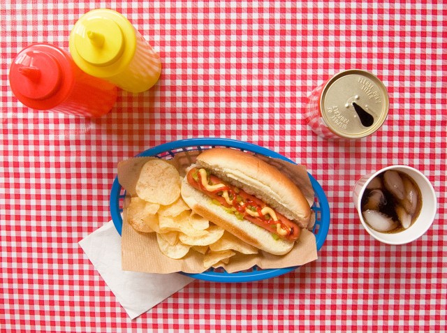 Fictitious Dishes: το λεύκωμα λογοτεχνικών πιάτων που ανοίγει την όρεξη