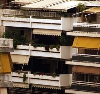 Οι Έλληνες είχαν την υψηλότερη φορολογία ακινήτων… το 2011