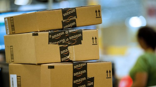 Η Amazon.com στρέφεται σε μηχανήματα για να αυτοματοποιήσει μια εργασία που διεκπεραιώνουν χιλιάδες εργαζόμενοί της
