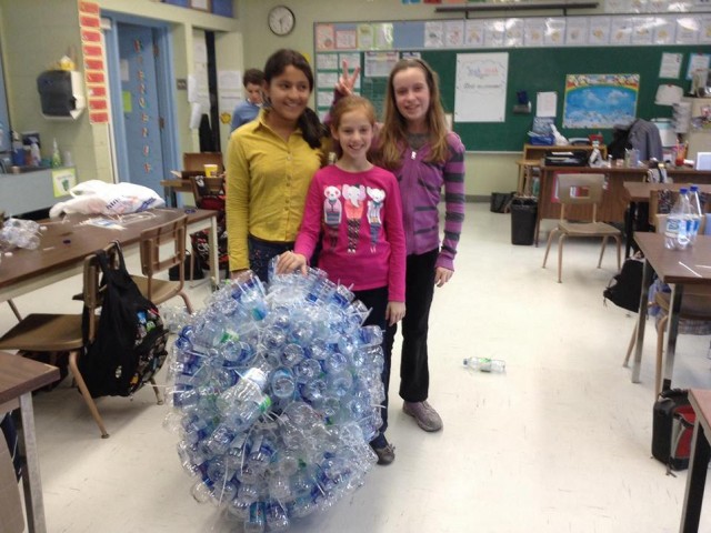 Η νέα εικαστική χρονιά εγκαινιάζεται με το Ask the Flask