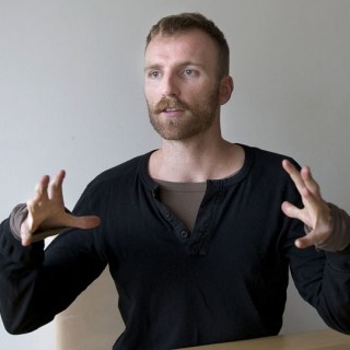 Ο Ben Frost έγραψε το A U R O R A, το εφιαλτικό αριστούργημα του 2014