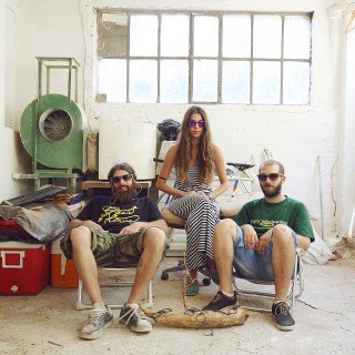 Η ομάδα Extreme living φτιάχνει τα πιο ιδιαίτερα γυαλιά ηλίου