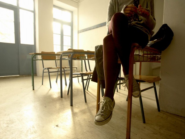 Η Βουλή σχεδιάζει ολοήμερα σχολεία και Κέντρα Δημιουργικής Απασχόλησης