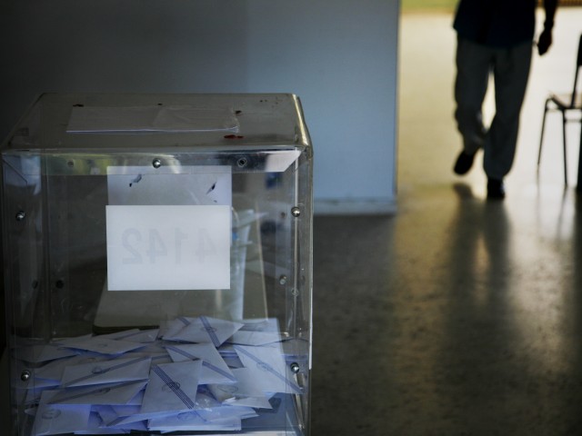 Πρέπει να πολιτεύεται ένας άνθρωπος ταγμένος στην Τέχνη;