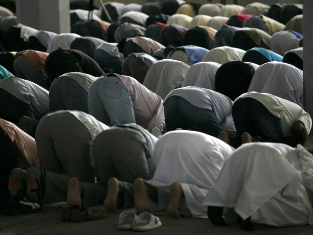 Πιστεύετε ότι πρέπει να χτιστεί τζαμί στην Αθήνα;