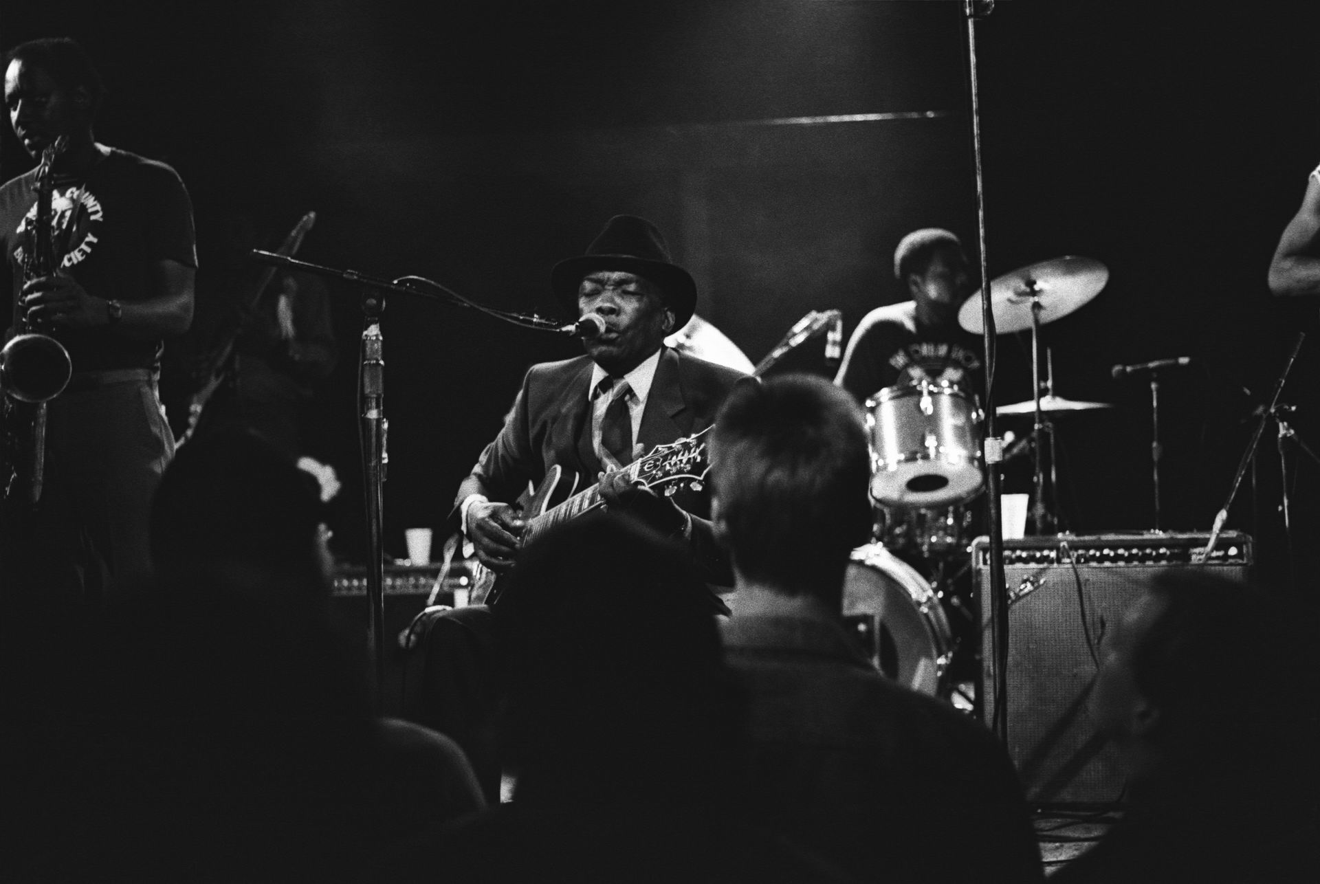 Ο «Γέρος» τραγουδάει τα μπλουζ