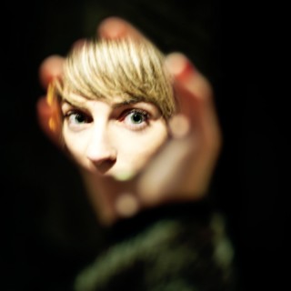 Το τελευταίο βίντεο των Keep Shelly In Athens πριν αποχωρήσει η Sarah P