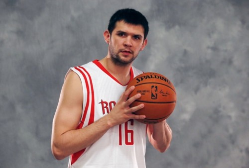 Θετικό το ντεμπούτο του Κώστα Παπανικολάου στο ΝΒΑ