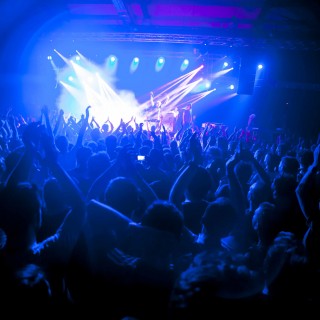 Δείτε το αναλυτικό line-up σε κάθε stage του #Plissken2015